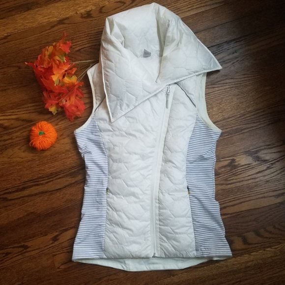 Mondetta Jackets & Blazers - Mondetta puffer vest